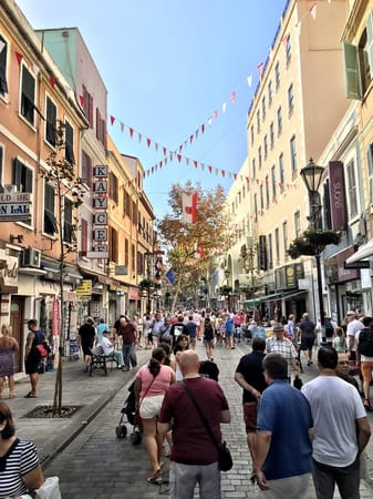Gibraltar: The Rock With Many Mysteries: photo 4