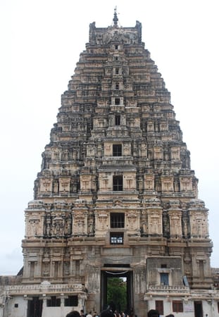 Ten places you can visit and see in and around Hampi ,Karnataka: photo 2