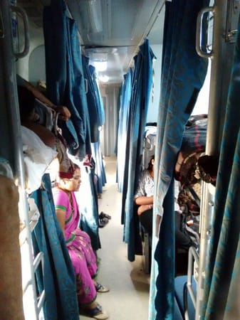 Train Travel in India: photo 4