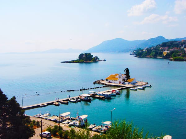Discover the beauty of Corfu: photo 2
