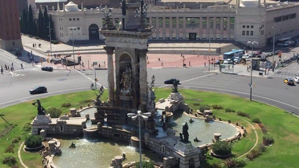 SPAIN: EAT, PLAY AND DANCE IN BARCELONA: photo 2