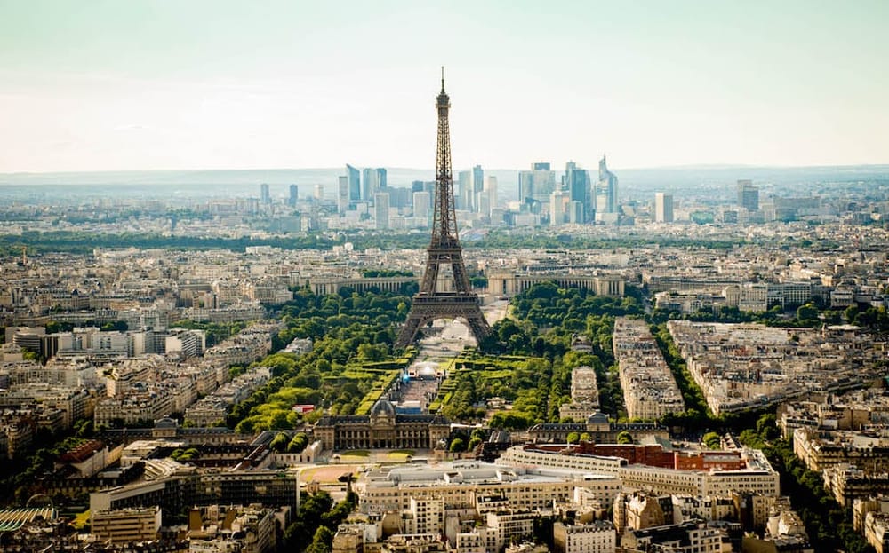 How to visit Paris like a Parisian (without breaking the bank)