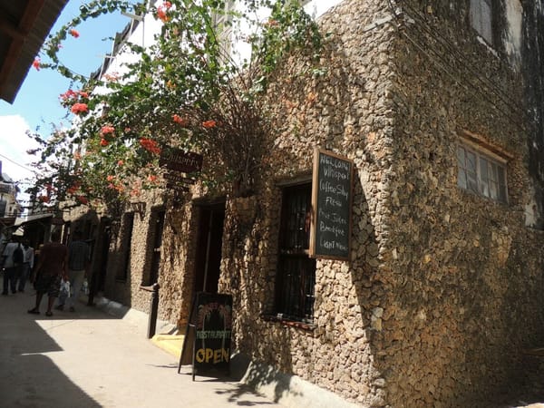 KENYA: TIPS ON EXPLORING LAMU: photo 3
