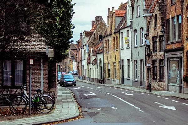 Bruges - medieval beauty for sweet tooths: photo 1