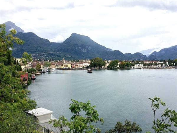 Discover the amazing Riva del Garda, Italy: photo 4