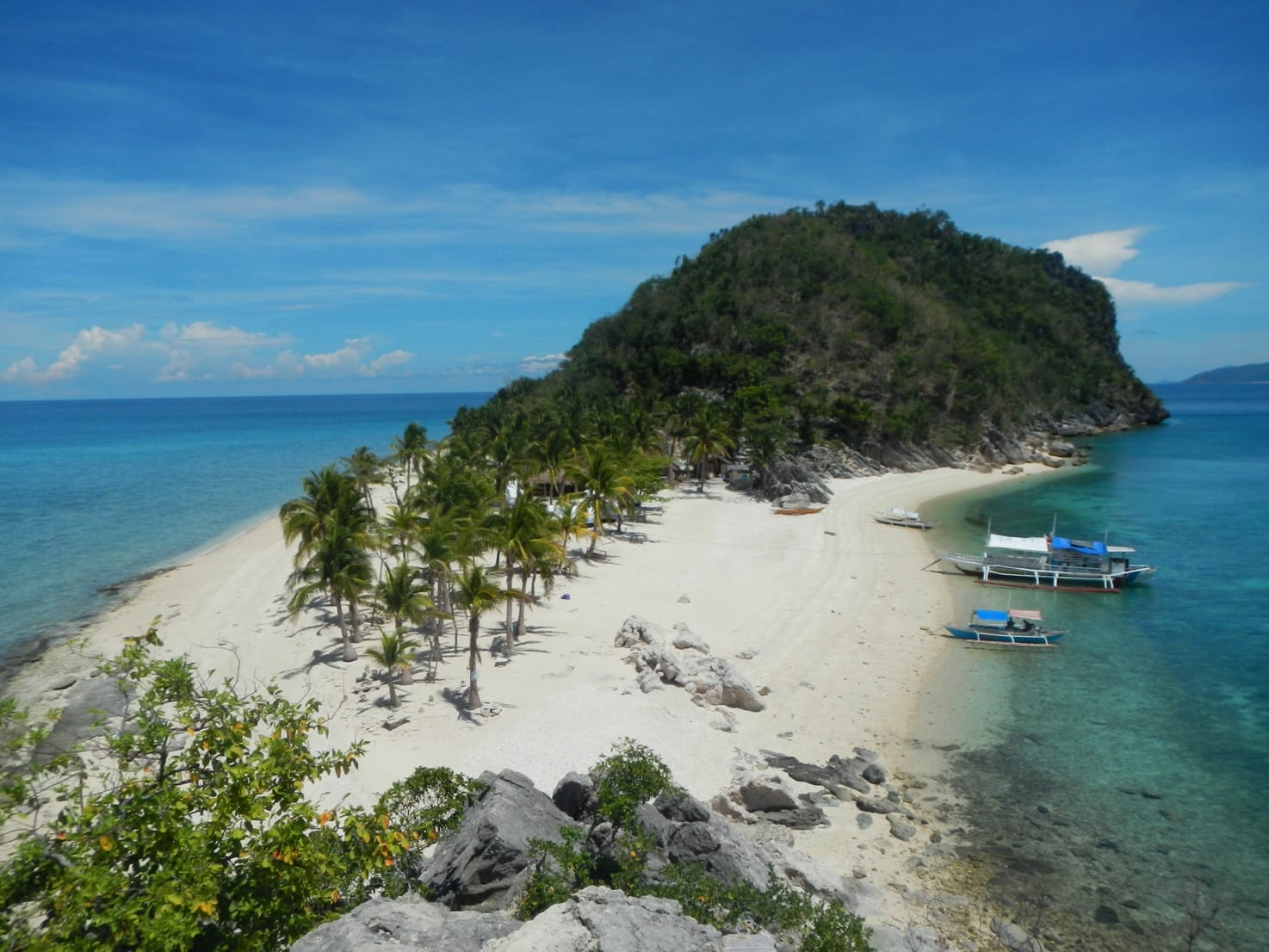 Soaking Up on the Islands of Giants (Islas de Gigantes)