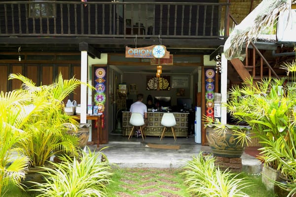 Twelve Hours in Koh Phangan: photo 1