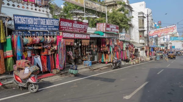 Discover Udaipur, Rajasthan: Shopping, Food and Sights: photo 1