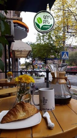 Smoke-Free Yerevan: Finding Fresh Air in Armenia's Capital: photo 4
