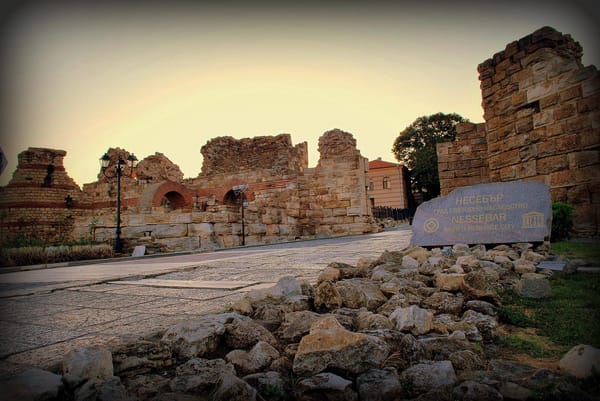 Nessebar, Bulgaria: A romantic walk through the wooden city: photo 2
