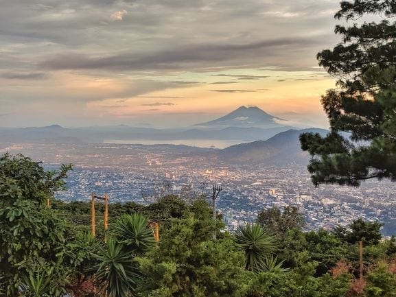 San Salvador’s Bucket list from a local