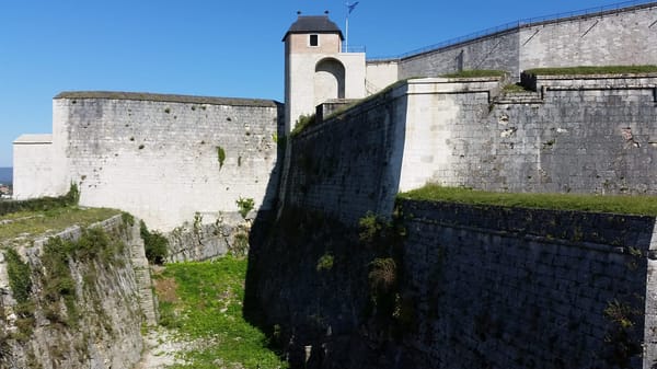 Besançon, France: Coffee, Cheese, and Victor Hugo: photo 1