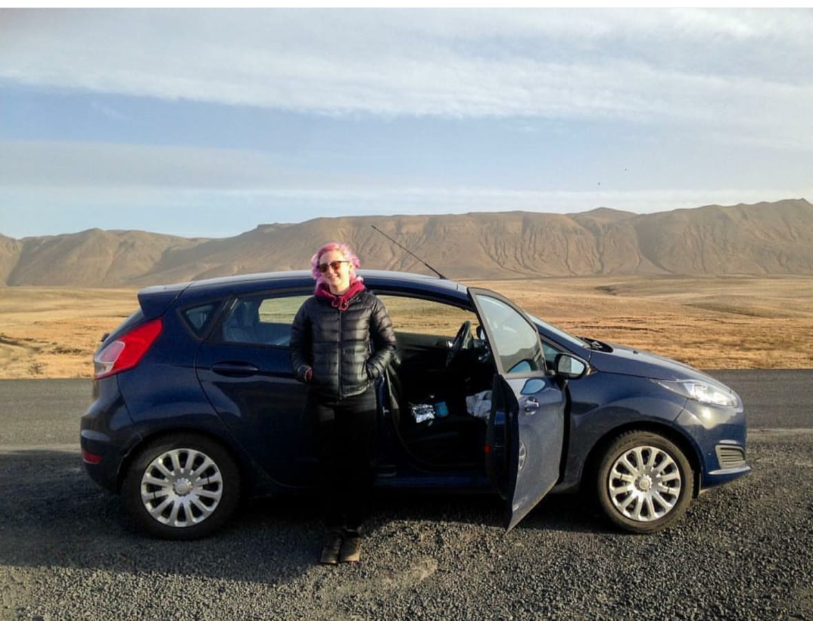 How to Hitchhike in Iceland