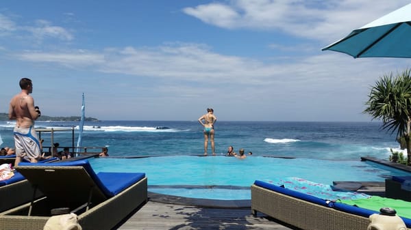 Places To See On The Nusa Islands: photo 2