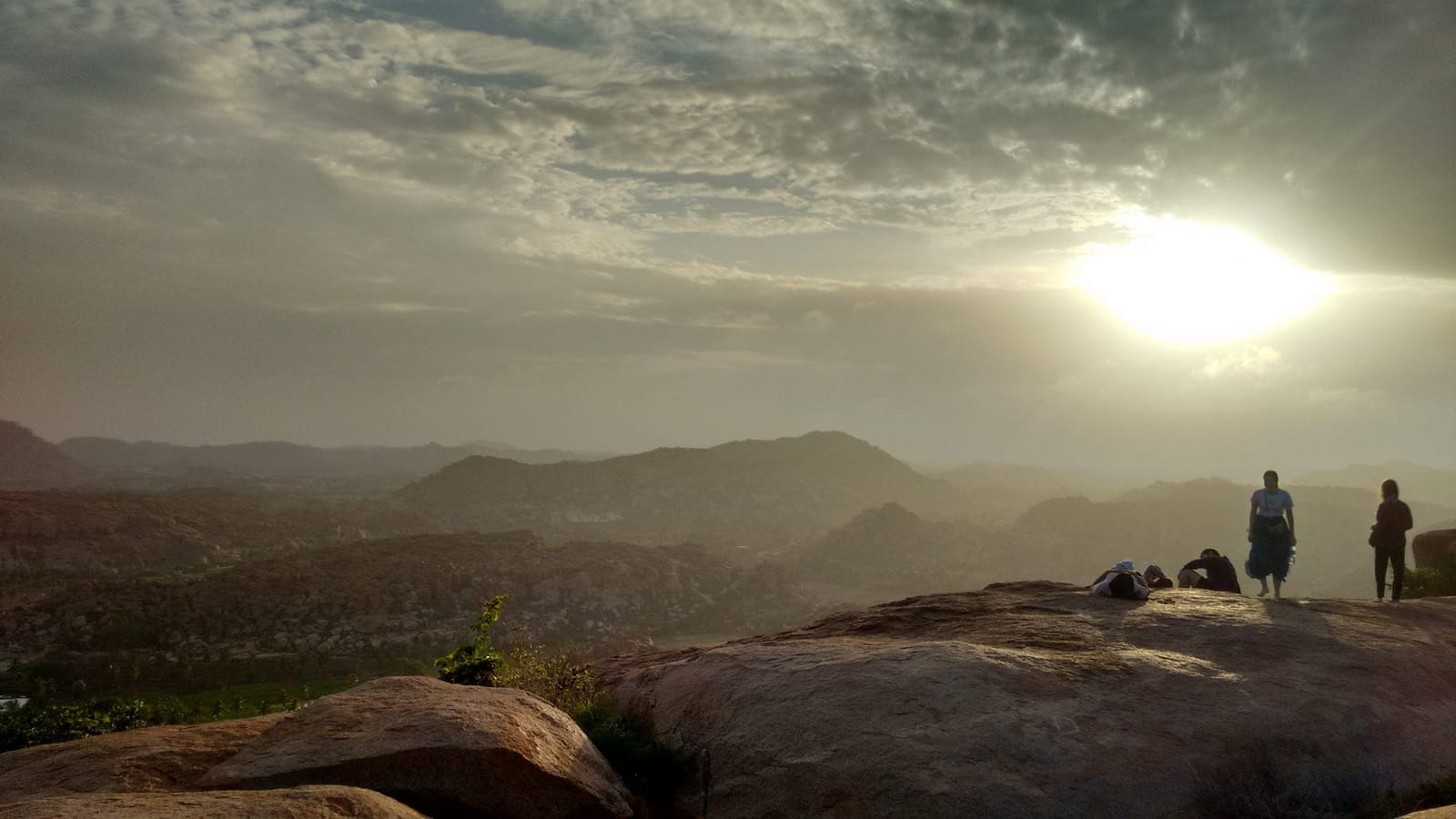 Hampi: A Pilgrim Delight and a Backpacker’s Paradise