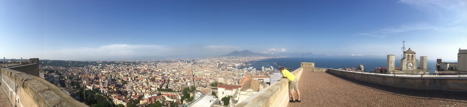How to do Naples on a Budget: Sun, Pizza and Ancient History