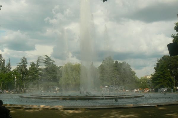 Take a walk in the parks of Budapest: photo 1