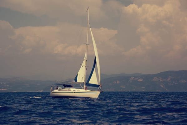 Corfu by motorbike, sailing boat and diving tank: photo 5