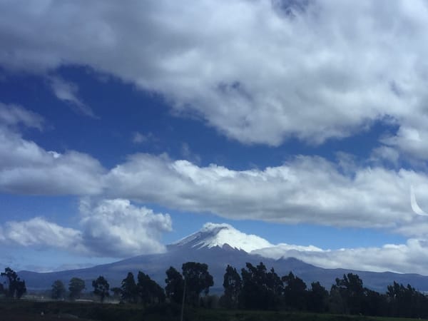 Hiking Cotopaxi: Broke Backpacker Edition: photo 1