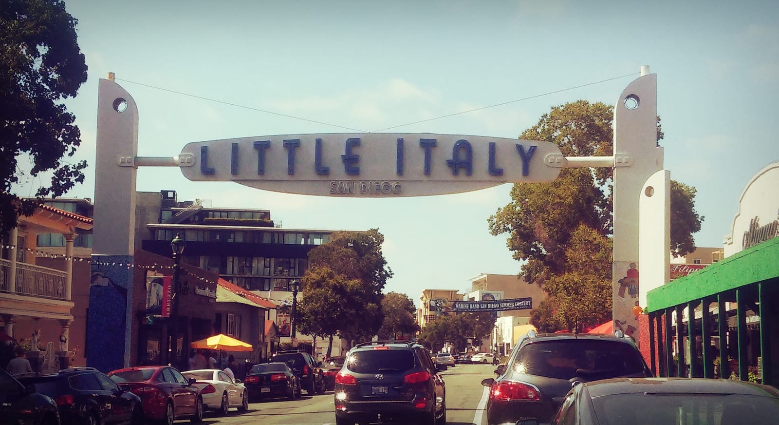 A walk through Little Italy in San Diego