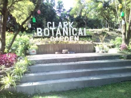 Paradise Ranch: Conservation Park in Clark Pampanga, Philippines: photo 18
