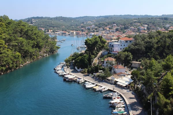 Paxos: A Greek Gem Among the Stars: photo 1