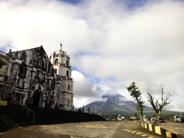 Flying Solo in Albay: photo 1