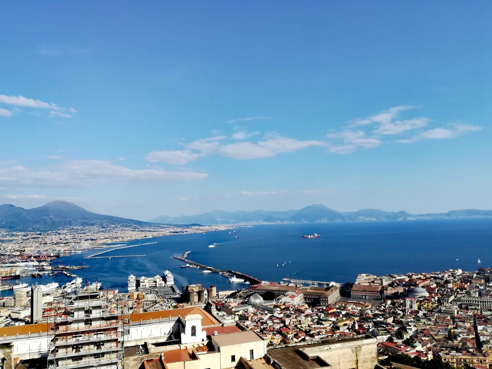 Around Napoli in One Day