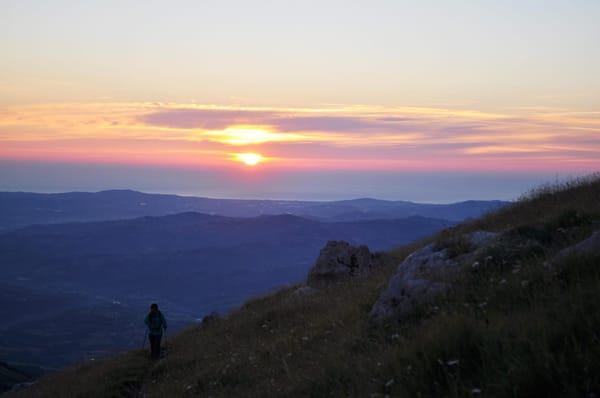 Hiking the Big Stone: Gran Sasso, Italy.: photo 11