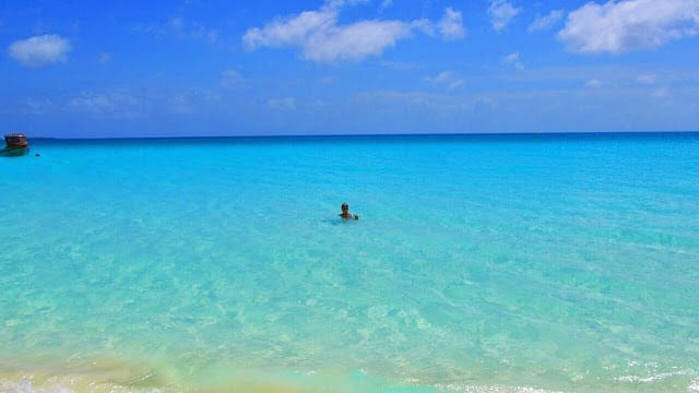 New Caledonia: Lost French Paradise