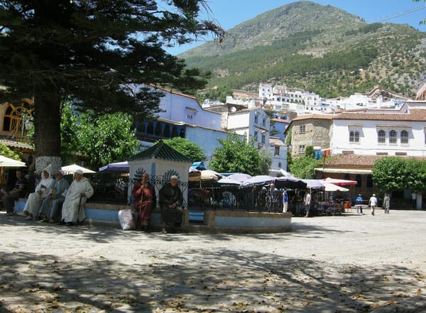 Touristic vs. real Morocco: photo 22
