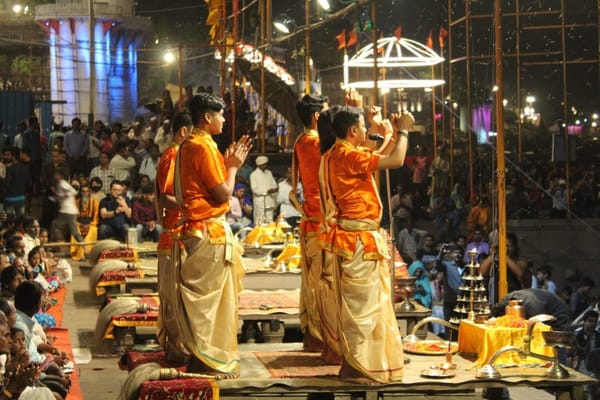 Exploring India: A Guide to Varanasi and it’s Ceremonies: photo 1