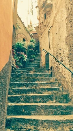 Trekking the Cliffs of Cinque Terre (Italy): photo 1