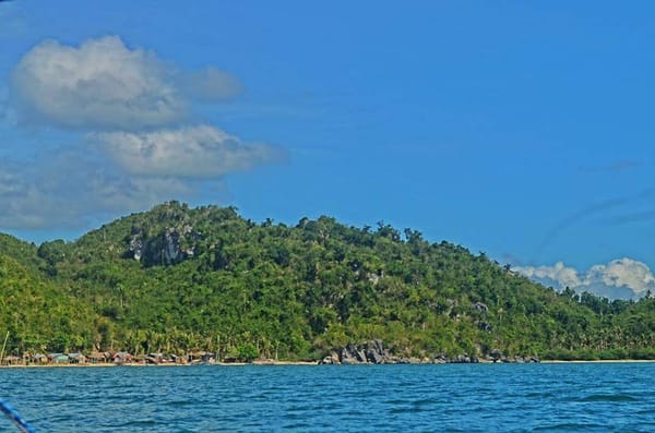 Borawan Island: The underrated beach in Quezon: photo 1