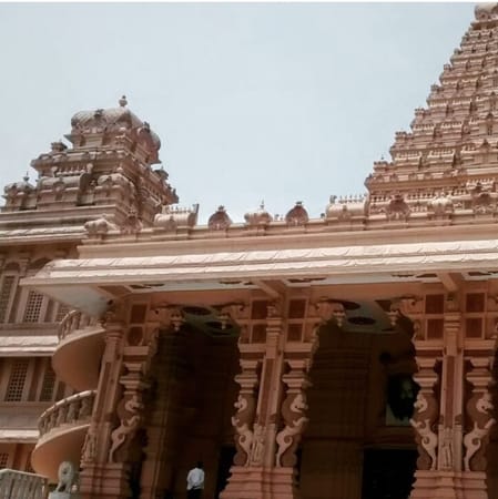 Best temples to visit in New Delhi for free: photo 1