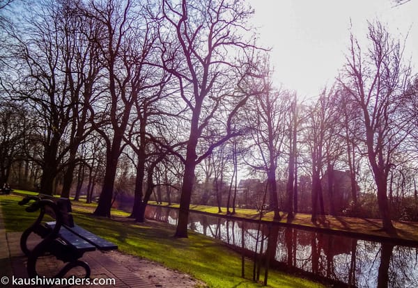 Bruges: Canals and Cobblestones: photo 1