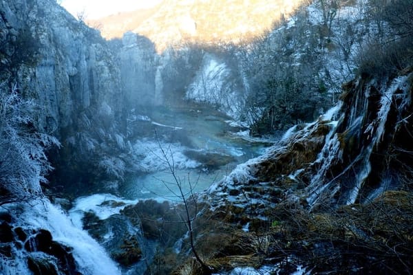 Magical Plitvice Lakes in Winter: photo 7