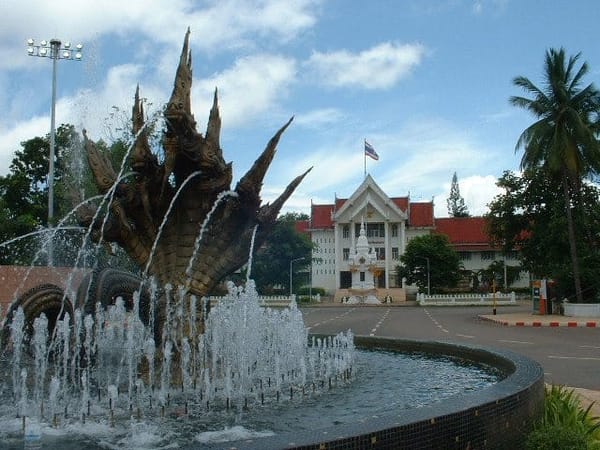 The Complete Thai Visa Run Guide: Bangkok to Vientiane: photo 3