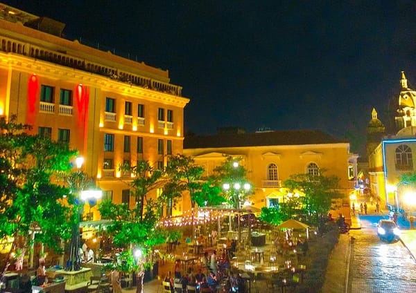 Cartagena: sunset and night life: photo 5