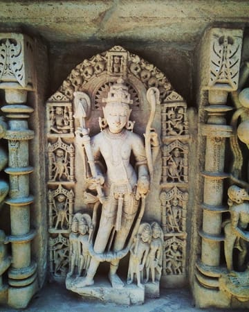An Archaeological Surprise - Rani ki Vav, India: photo 4