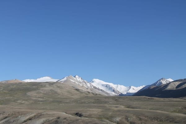 Hiking and hot springs in Tajikistan: photo 7
