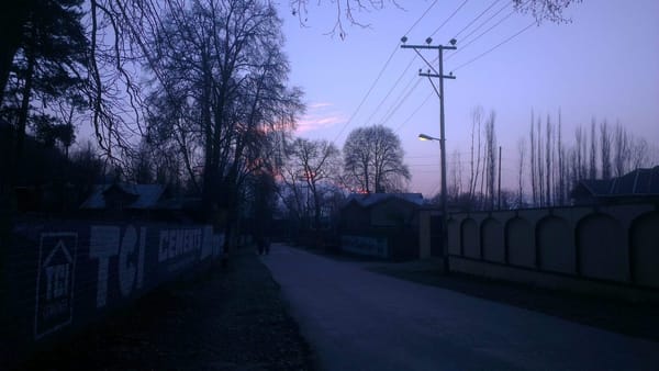 Adventures in Harwan: From Paragliding to Buddhist Monasteries: photo 2