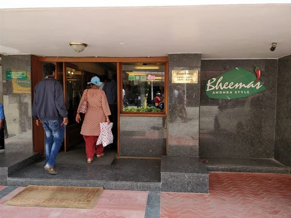 Bangalore: Shopping and food: photo 11