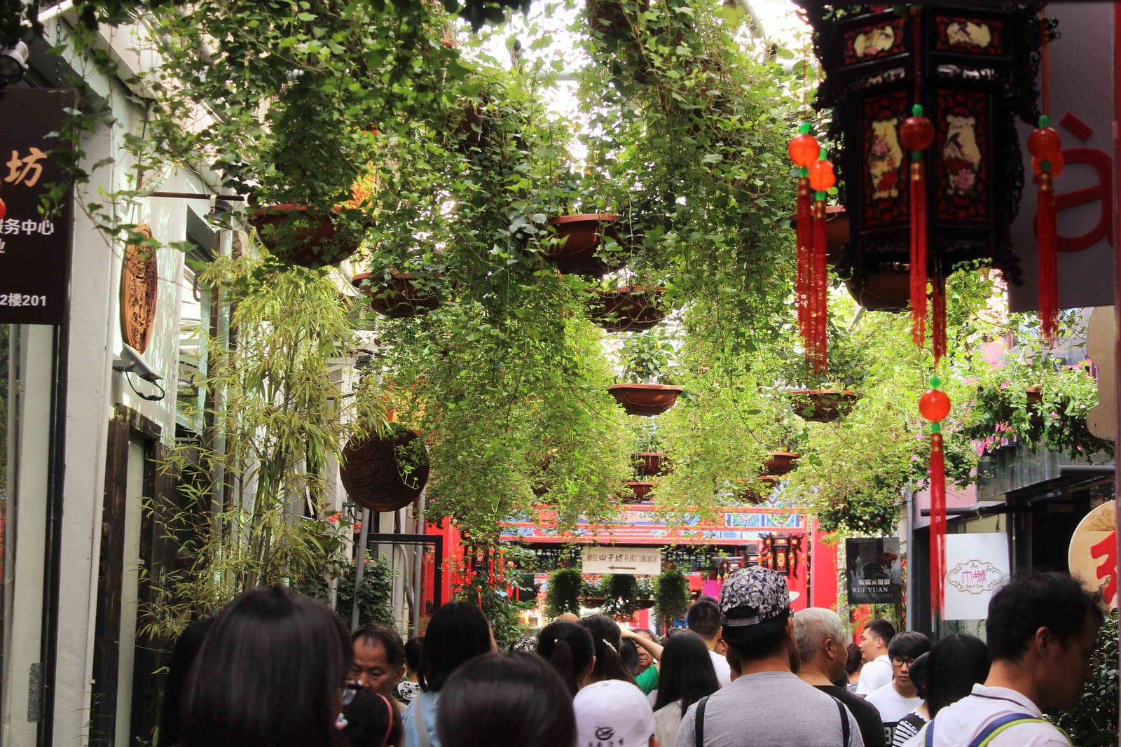 Shikumen Architecture in SHANGHAI : treasures hidden by skyscrapers