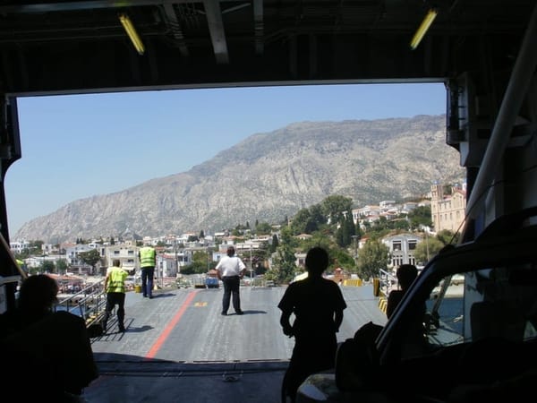 Holidays in Greece: Ikaria and the North Aegean sea: photo 1