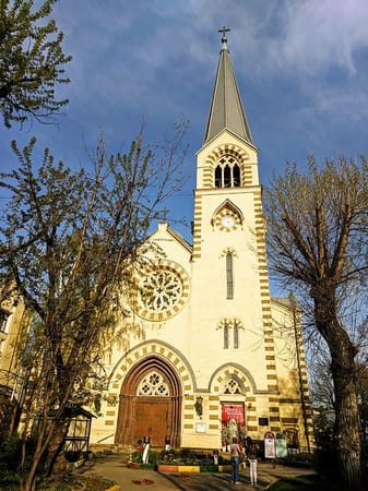 Sunny morning in Moscow: lovely walk with the tasty stops: photo 7